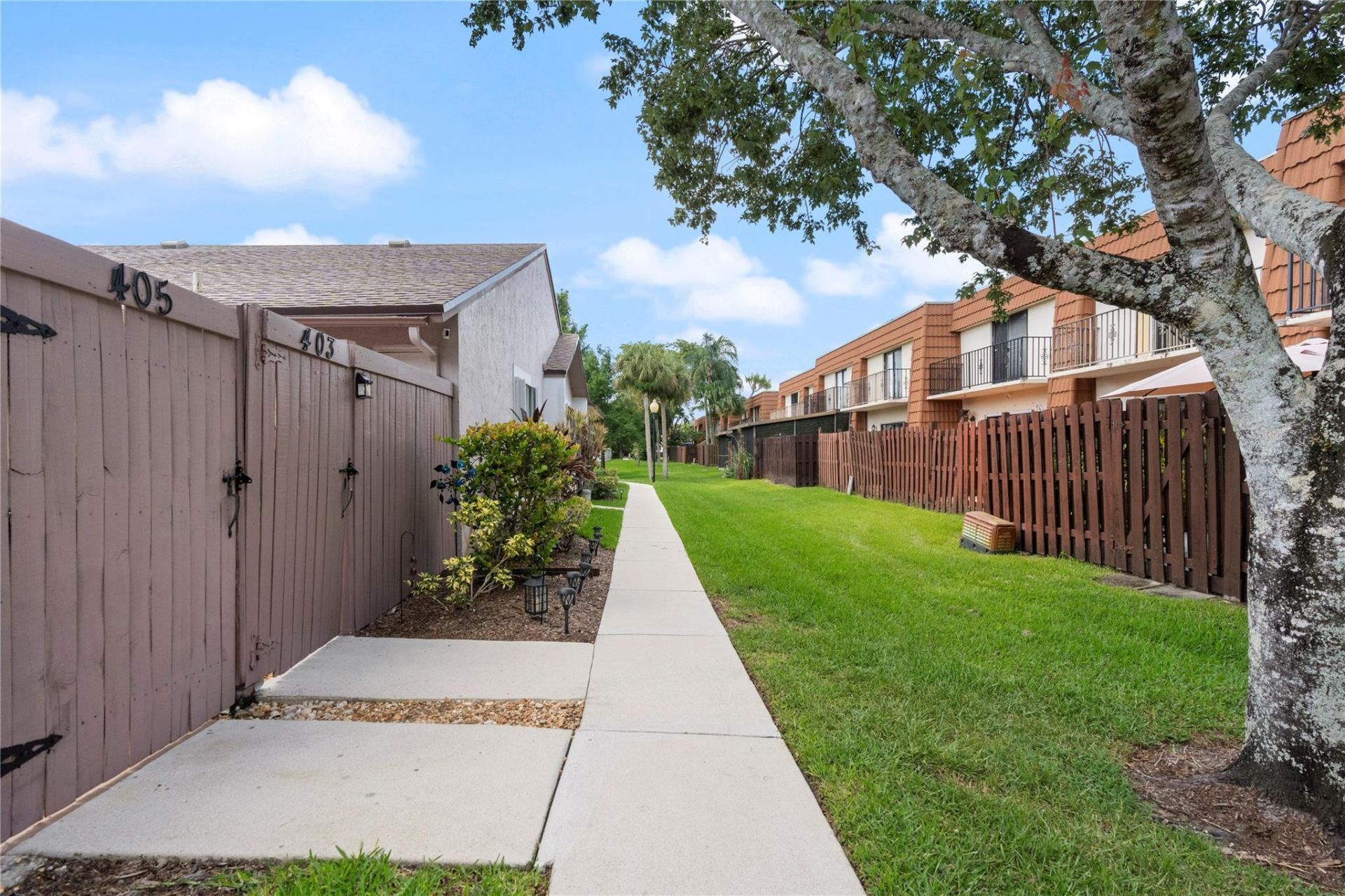 151 NW 115th Avenue, Unit 405, Plantation, FL 33325 Photo