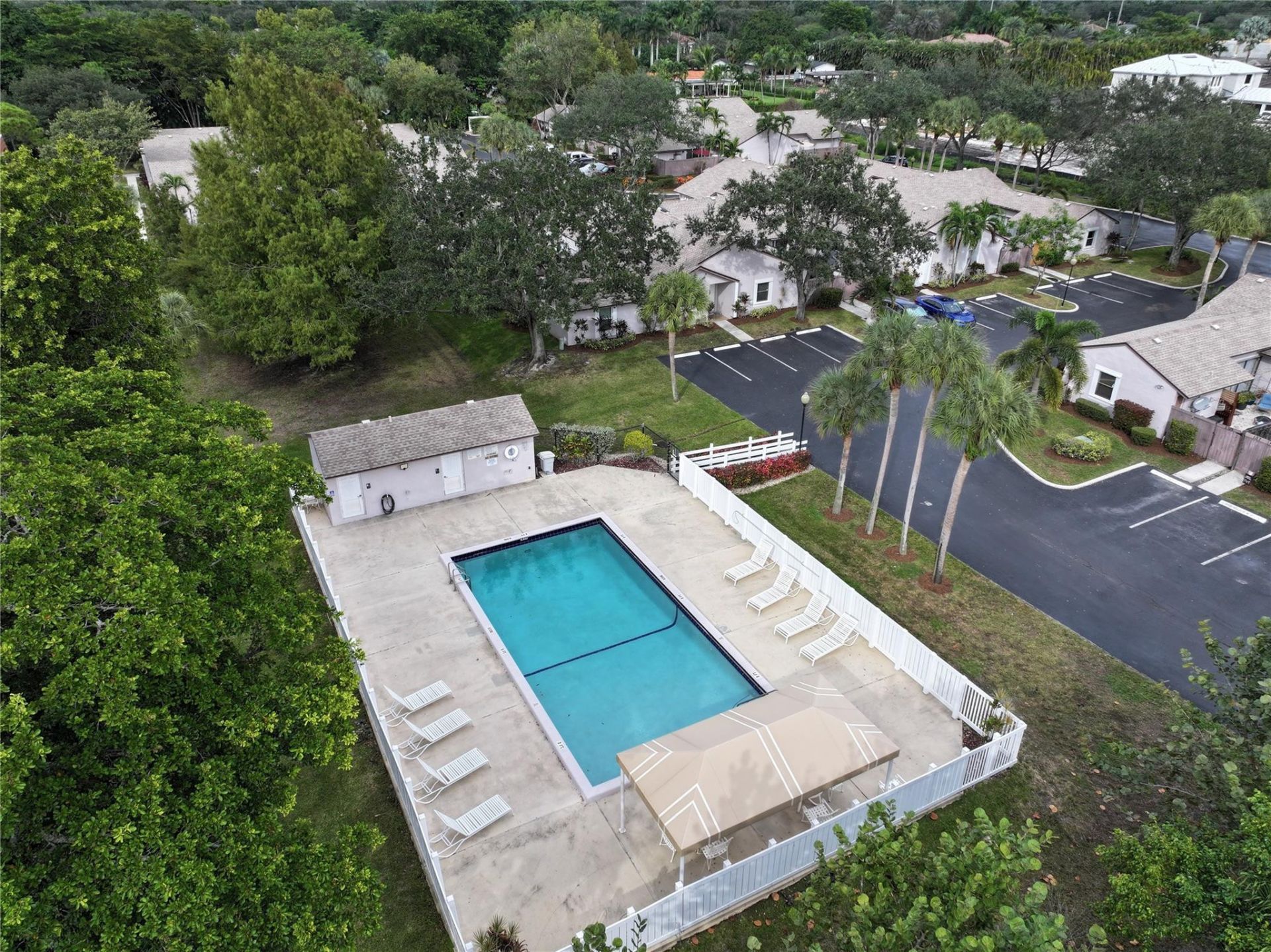 151 NW 115th Avenue, Unit 405, Plantation, FL 33325 Photo