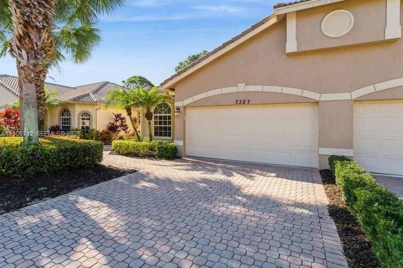 7327 Sea Pines Ct, Port Saint Lucie, FL 34986 Photo