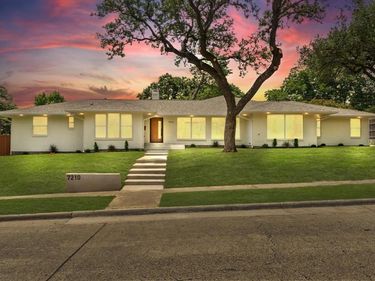 7210 Baxtershire Drive, Dallas, TX 75230