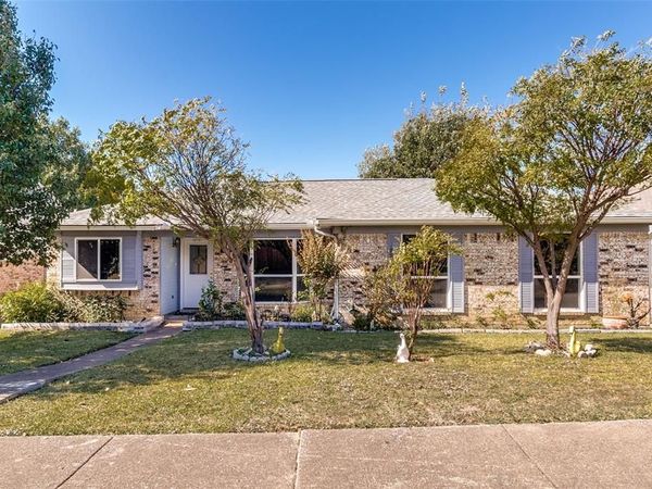 1301 Cedarcrest Drive, Mesquite, TX 75149