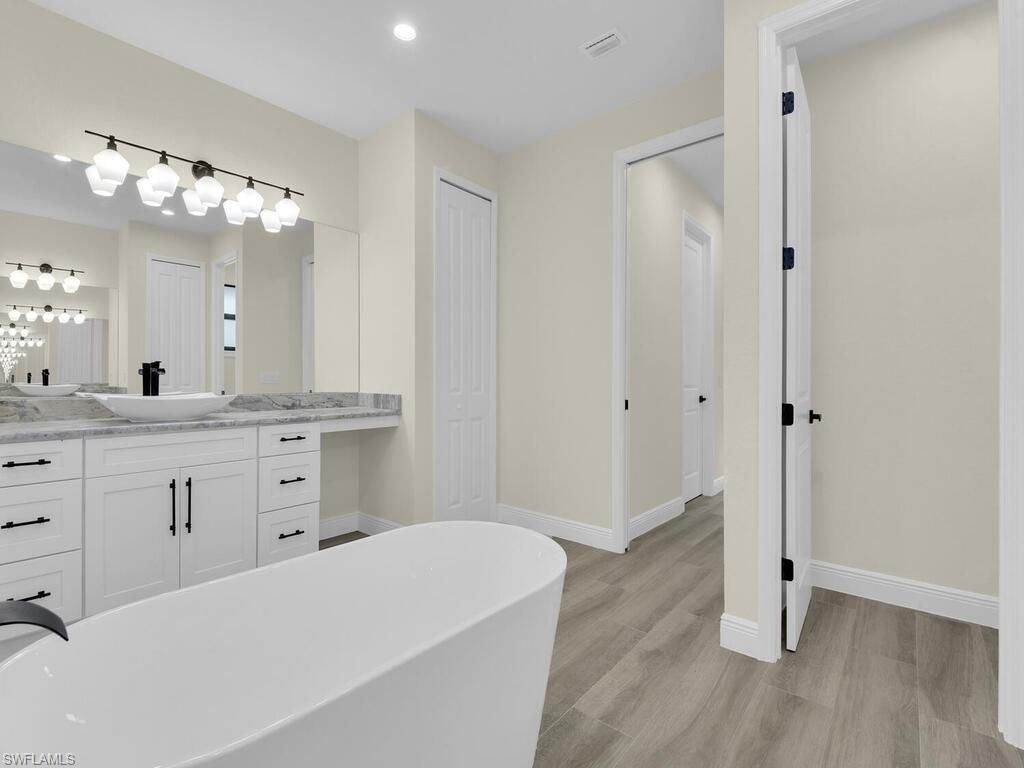 144 SW 28th St, Cape Coral, FL 33914 Photo