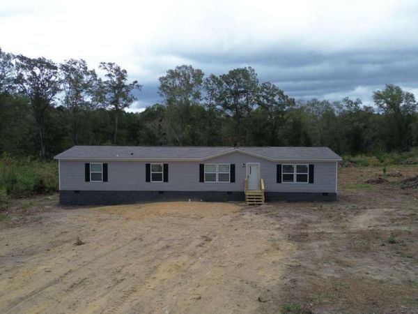 565 Sands Drive, Unit 8, Poulan, GA 31781