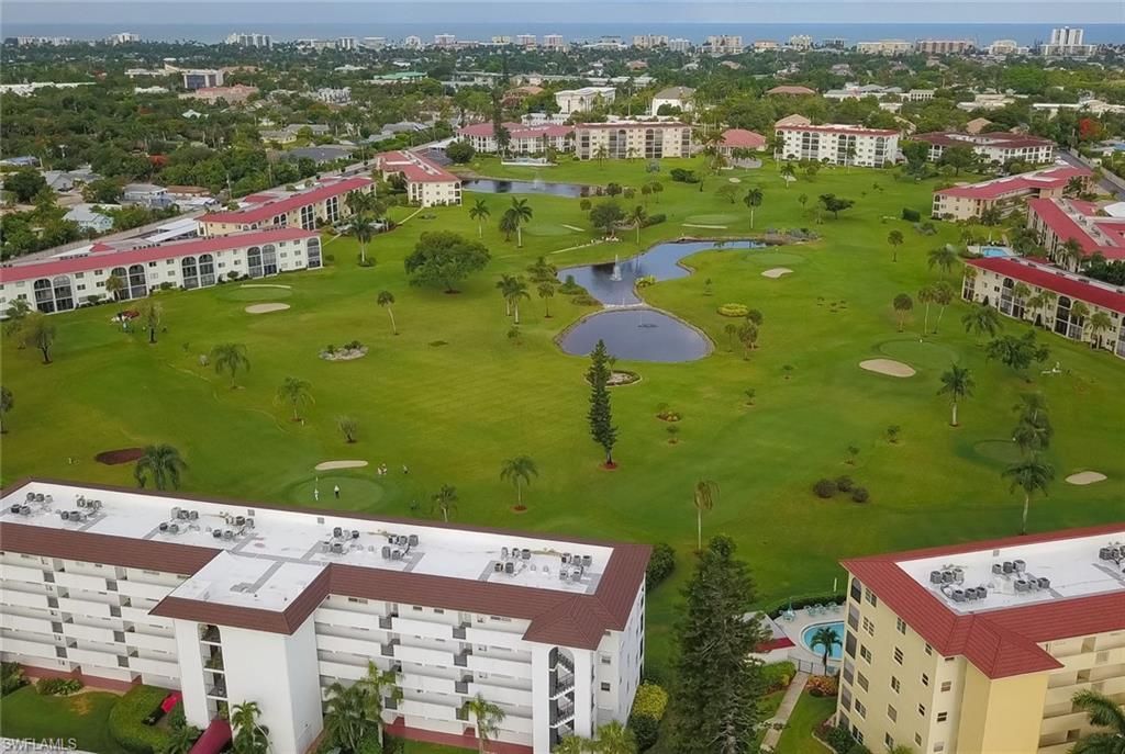 41 High Point Cir S, Unit 104, Naples, FL 34103 Photo