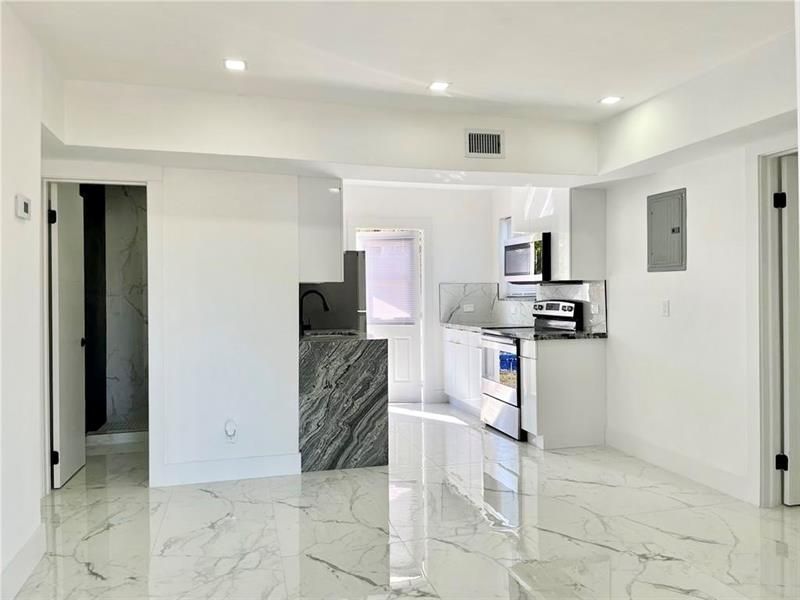 5301 NE 17th Avenue, Pompano Beach, FL 33064 Photo