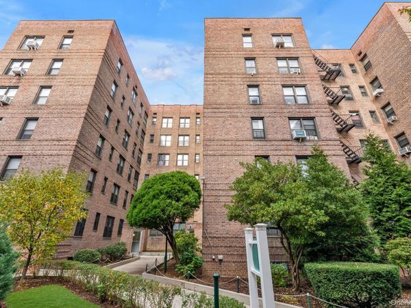 4334 Union Street, Unit 5H, Flushing, NY 11355