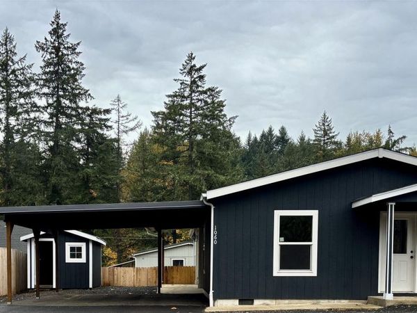 1060 54th Av, Sweet Home, OR 97386