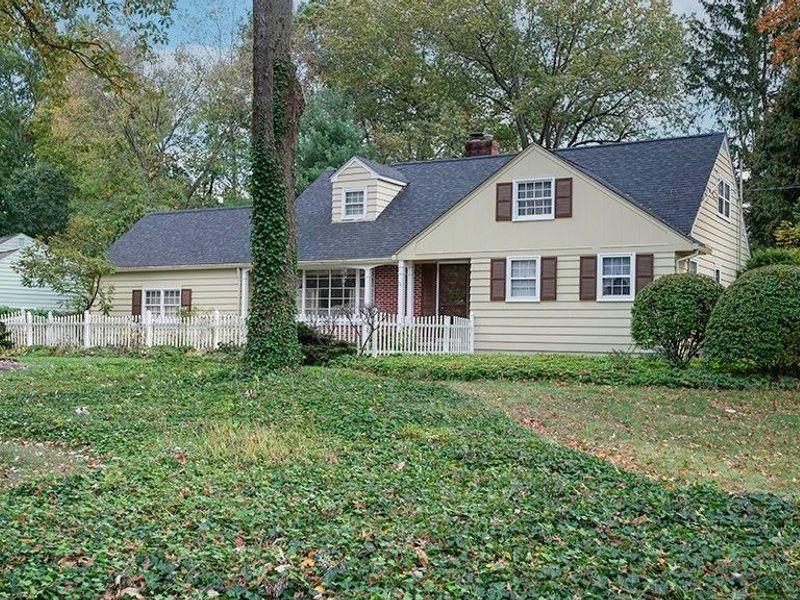 3930 Northwood Drive SE, Howland, OH 44484 Photo 2