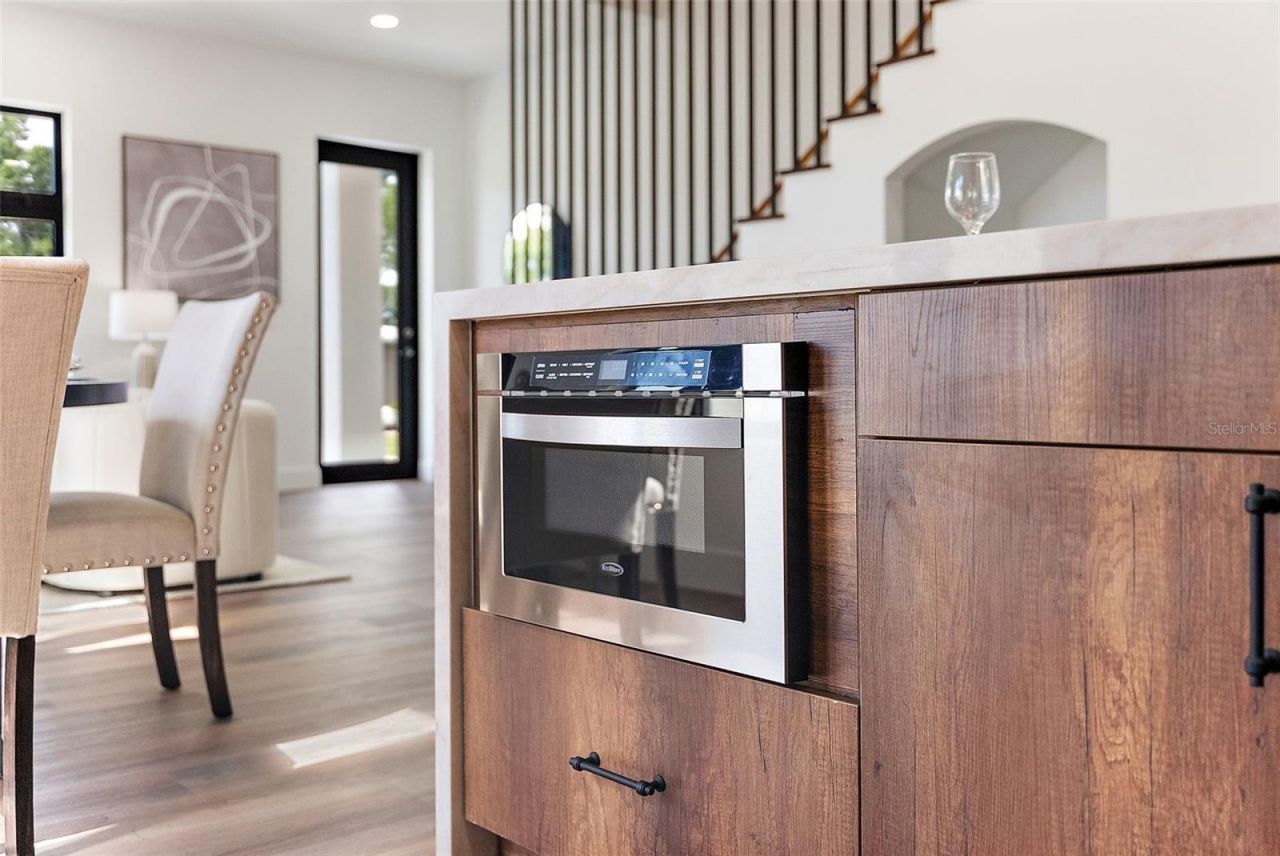 5941 Mangrove Street N, Saint Petersburg, FL 33703 Photo