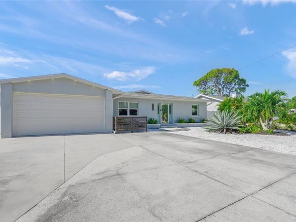 744 GUILD DRIVE, VENICE, FL 34285