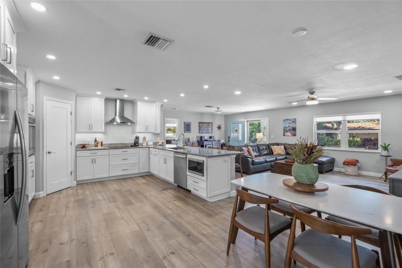744 Guild Drive, Venice, FL 34285 Photo