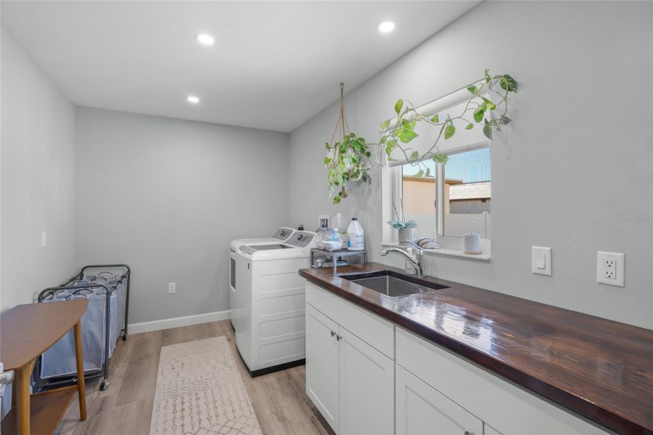 744 Guild Drive, Venice, FL 34285 Photo