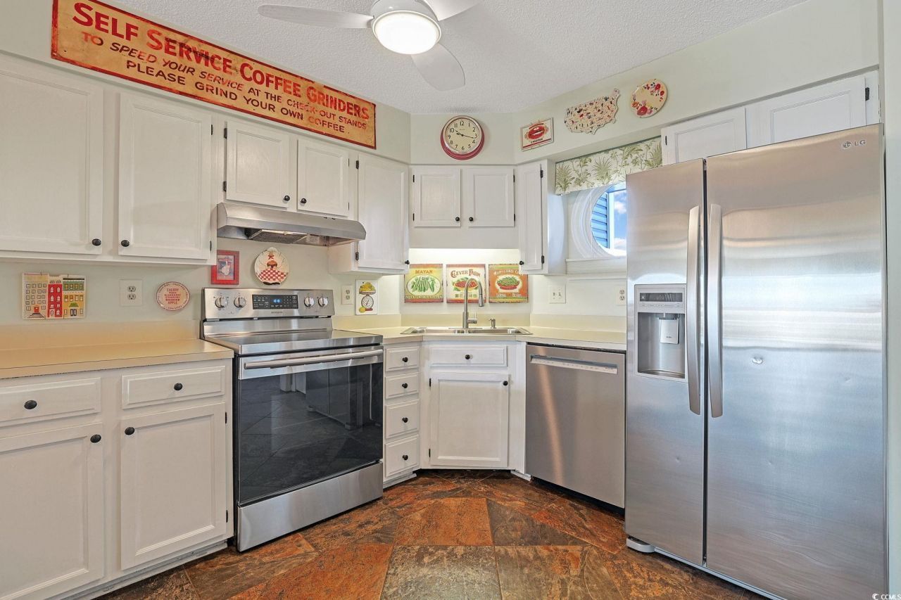 4305 N Ocean Blvd. Photo 9