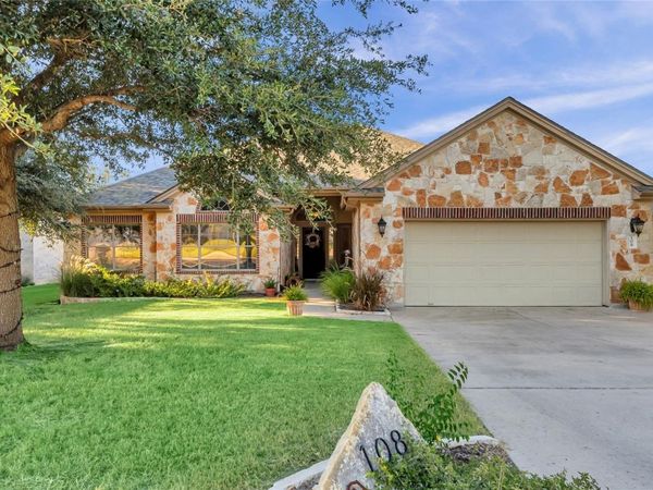 108 Natalies PT, Burnet, TX 78611