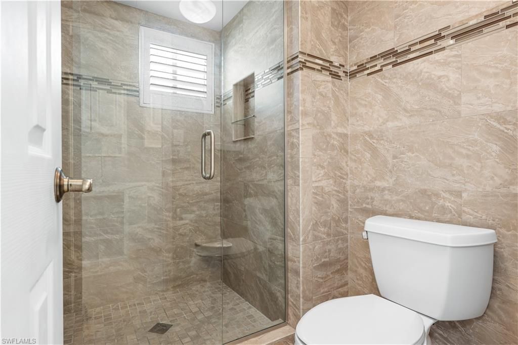 5200 Gulf Dr, Unit 604, Holmes Beach, FL 34217 Photo