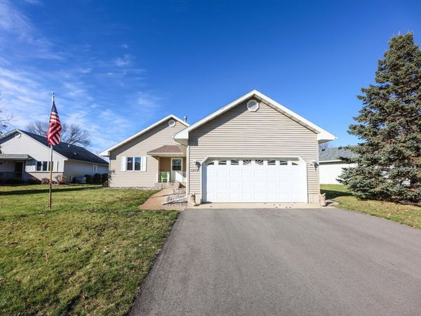 1268 Westbrook Circle, Alexandria, MN 56308