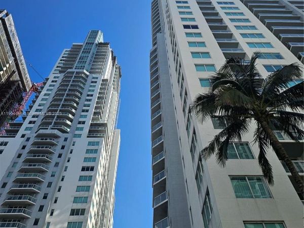 244 Biscayne Blvd, Unit 308, Miami, FL 33132
