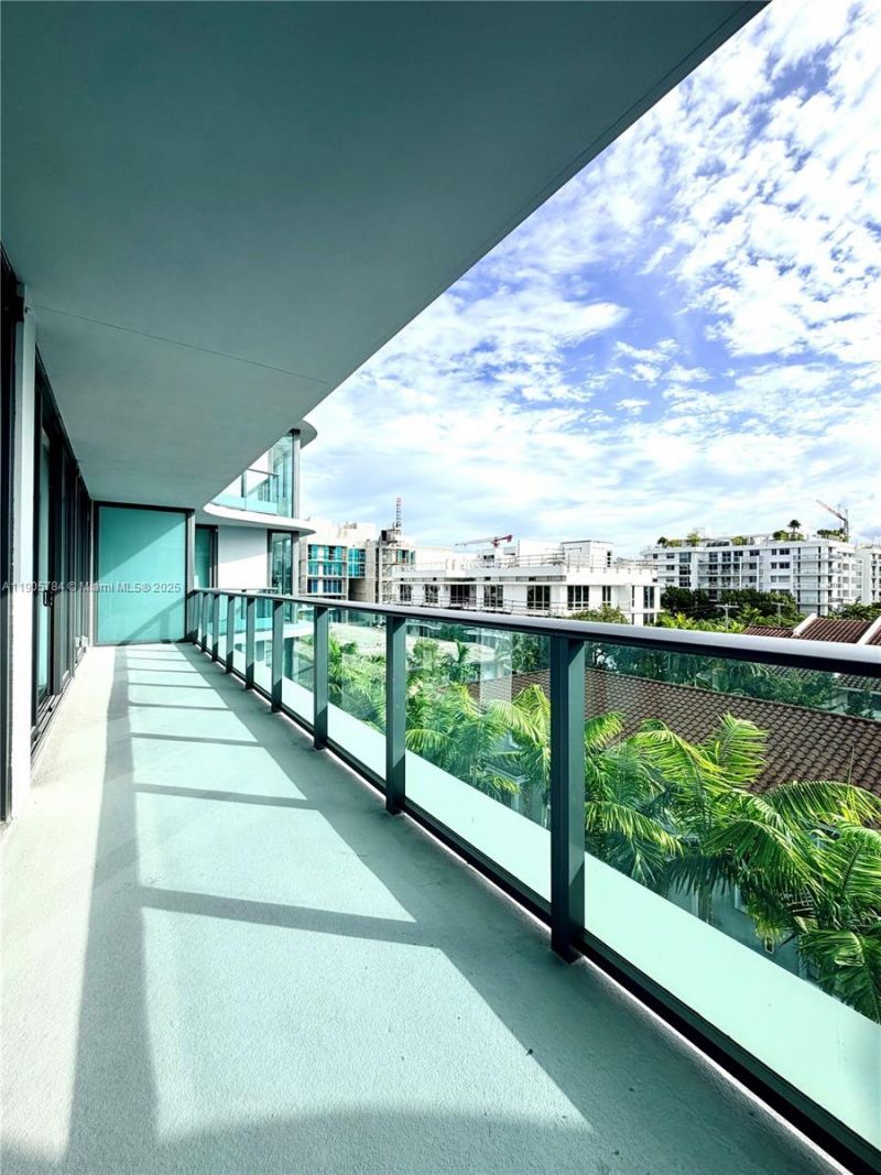 9901 Bay Harbor, Unit 505, Bay Harbor Islands, FL 33154 Photo