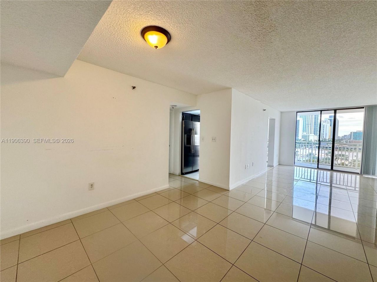 210 174th St, Unit 1002, Sunny Isles Beach, FL 33160 Photo