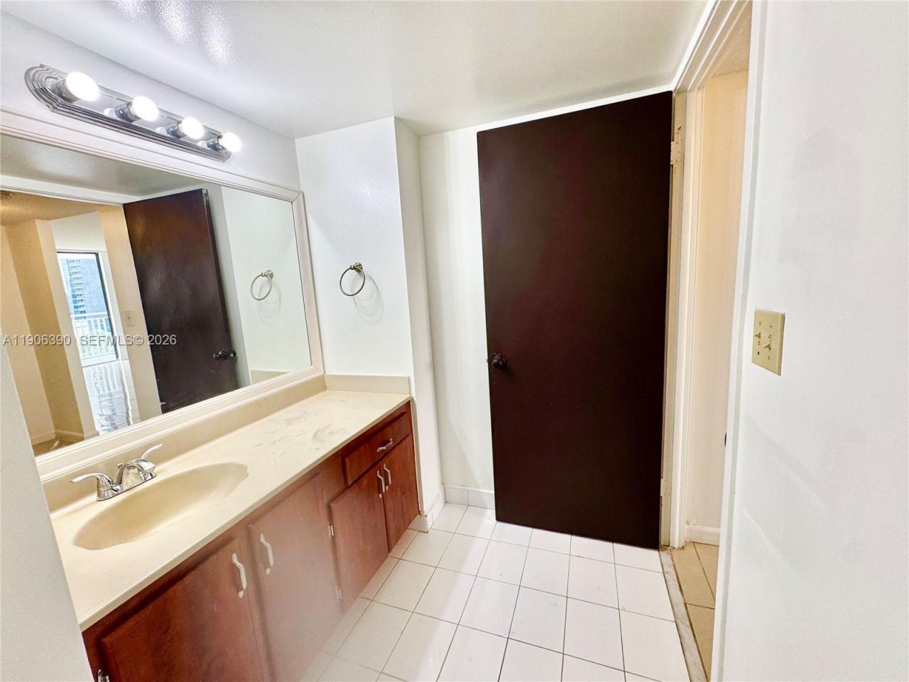 210 174th St, Unit 1002, Sunny Isles Beach, FL 33160 Photo