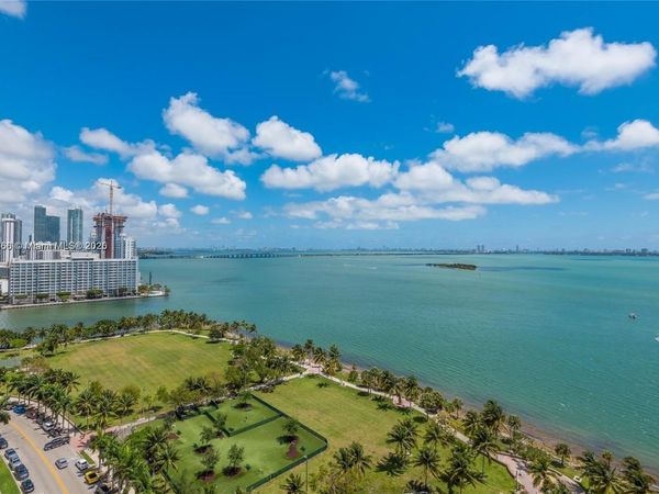 488 NE 18th St, Unit 1815, Miami, FL 33132