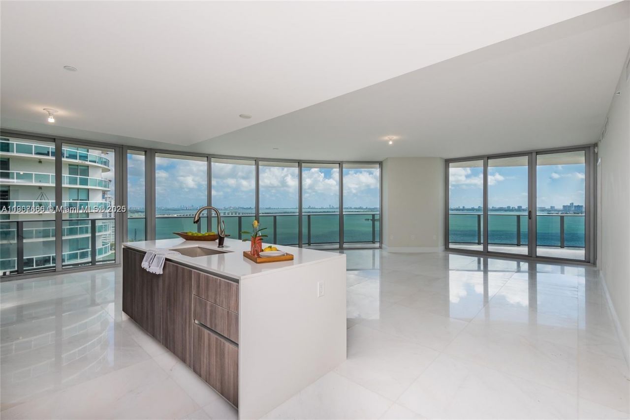 488 NE 18th St, Unit 1815, Miami, FL 33132 Photo
