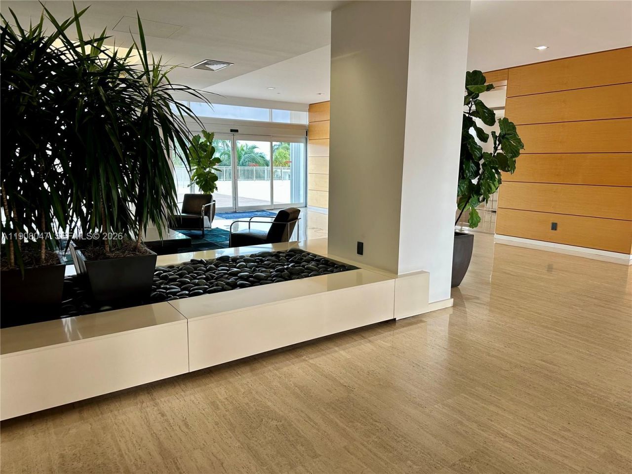 881 Ocean Dr, Unit 22E, Key Biscayne, FL 33149 Photo