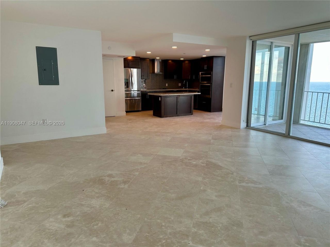 881 Ocean Dr, Unit 22E, Key Biscayne, FL 33149 Photo