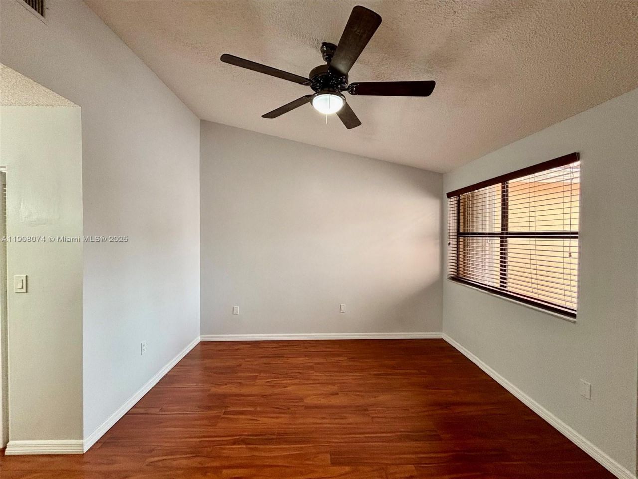 11820 SW 80th St, Unit 312, Miami, FL 33183 Photo