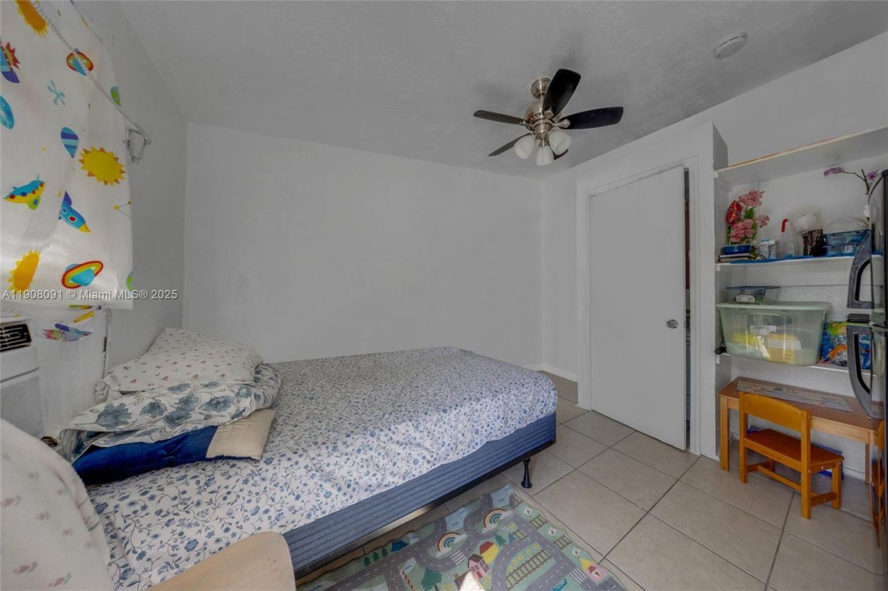1334 SW 4th St, Miami, FL 33135 Photo