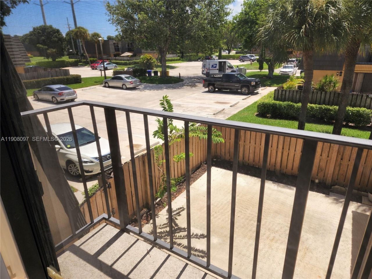 2706 27th Way, Unit 2706, West Palm Beach, FL 33407 Photo