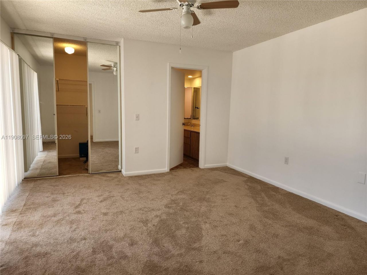 2706 27th Way, Unit 2706, West Palm Beach, FL 33407 Photo