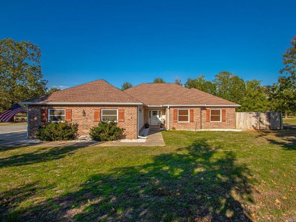 5429 Dew Trail, Bauxite, AR 72011