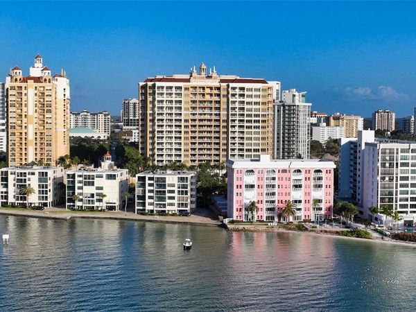 35 WATERGATE DRIVE, Unit 806, SARASOTA, FL 34236