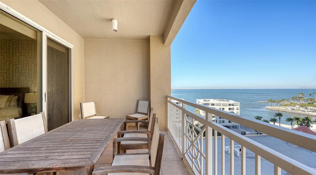 35 Watergate Drive, Unit 806, Sarasota, FL 34236 Photo