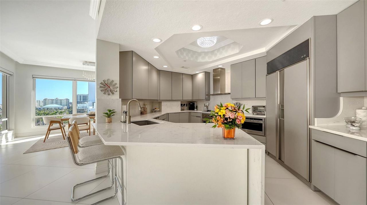 35 Watergate Drive, Unit 806, Sarasota, FL 34236 Photo