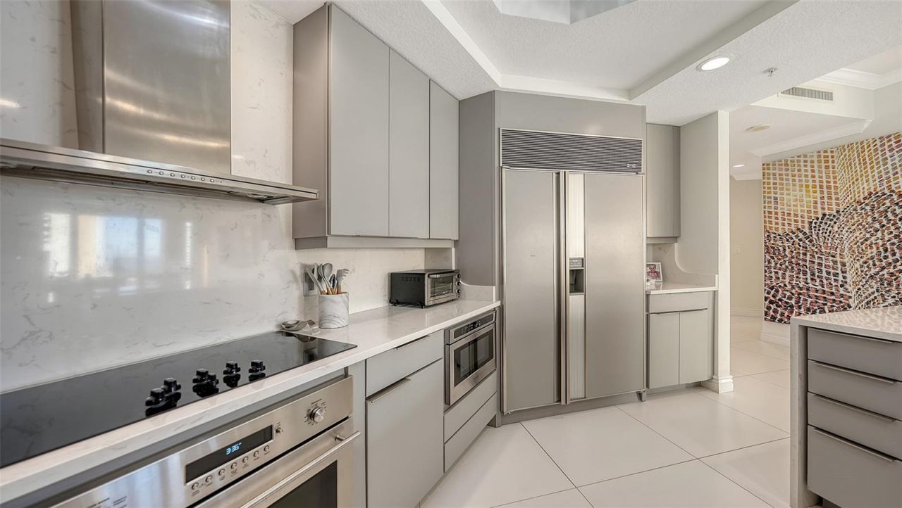 35 Watergate Drive, Unit 806, Sarasota, FL 34236 Photo