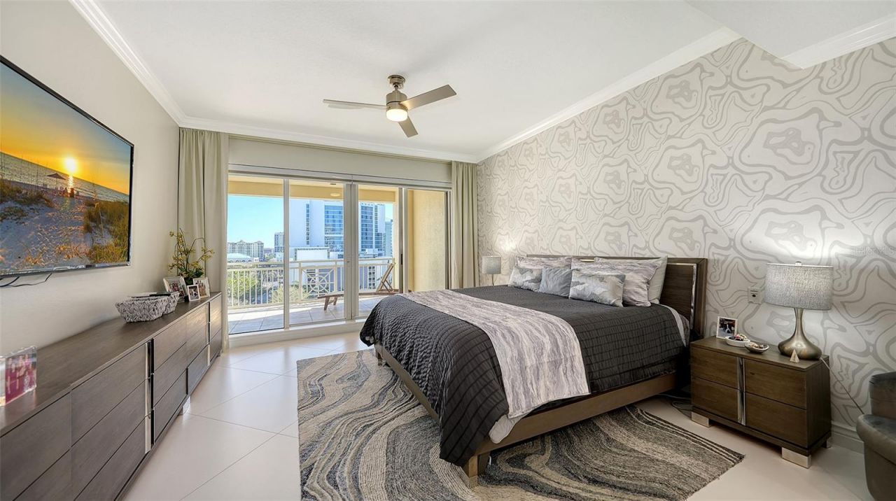 35 Watergate Drive, Unit 806, Sarasota, FL 34236 Photo