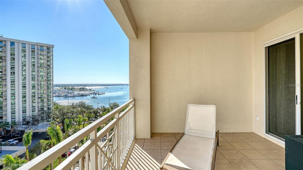 35 Watergate Drive, Unit 806, Sarasota, FL 34236 Photo