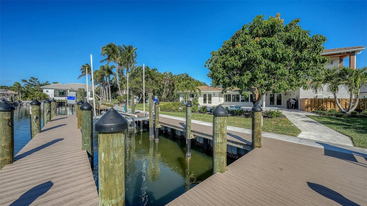 690 Old Compass Road, Longboat Key, FL 34228 Photo