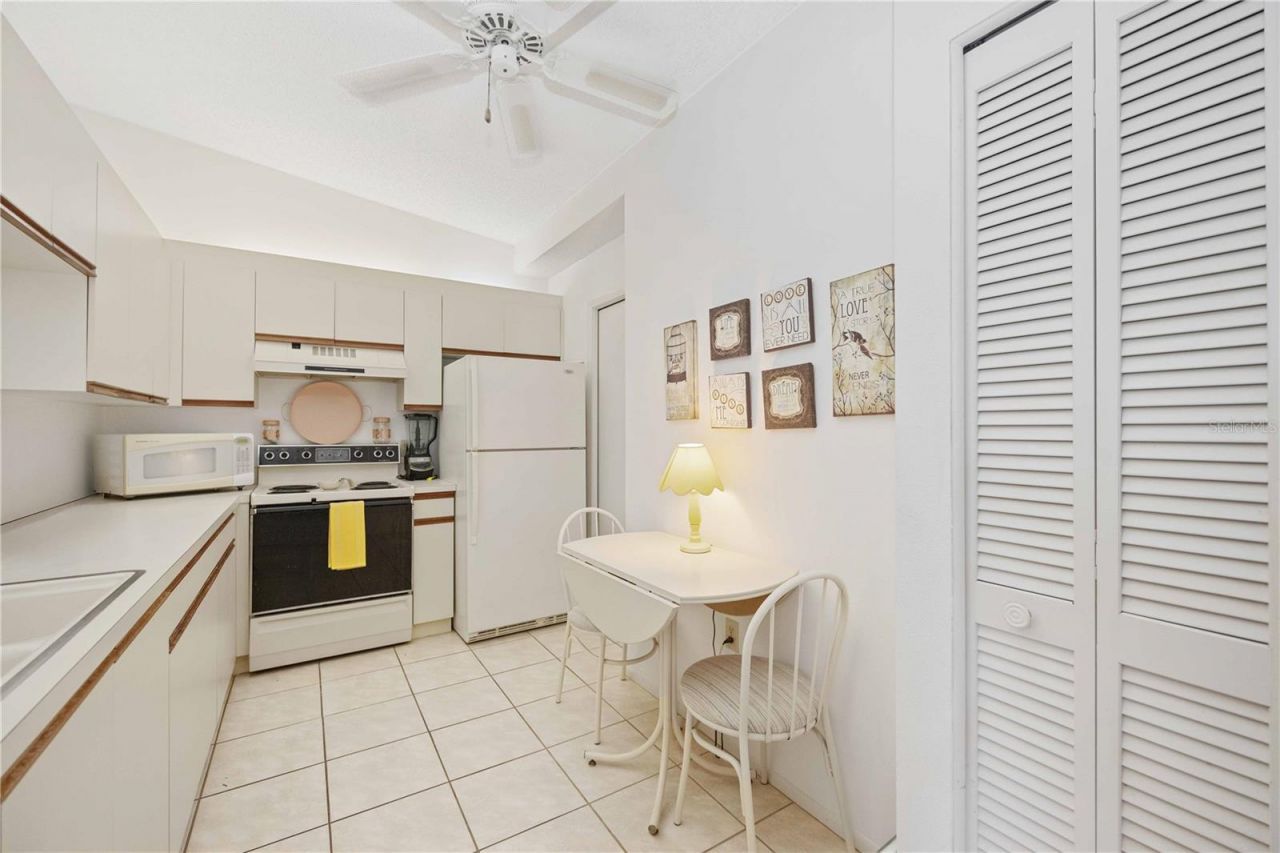 7407 29th Avenue Drive W, Unit 2288, Bradenton, FL 34209 Photo