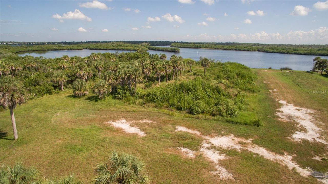 Deer Court, Venice, FL 34293 Photo