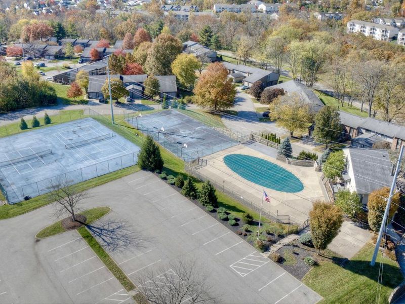 1602 Greens Edge Drive, Florence, KY 41042 Photo 24