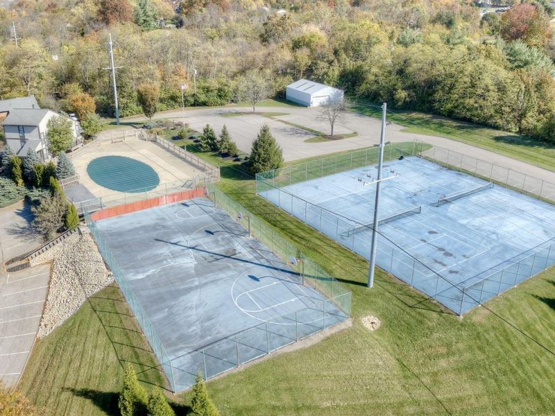 1602 Greens Edge Drive, Florence, KY 41042 Photo 26