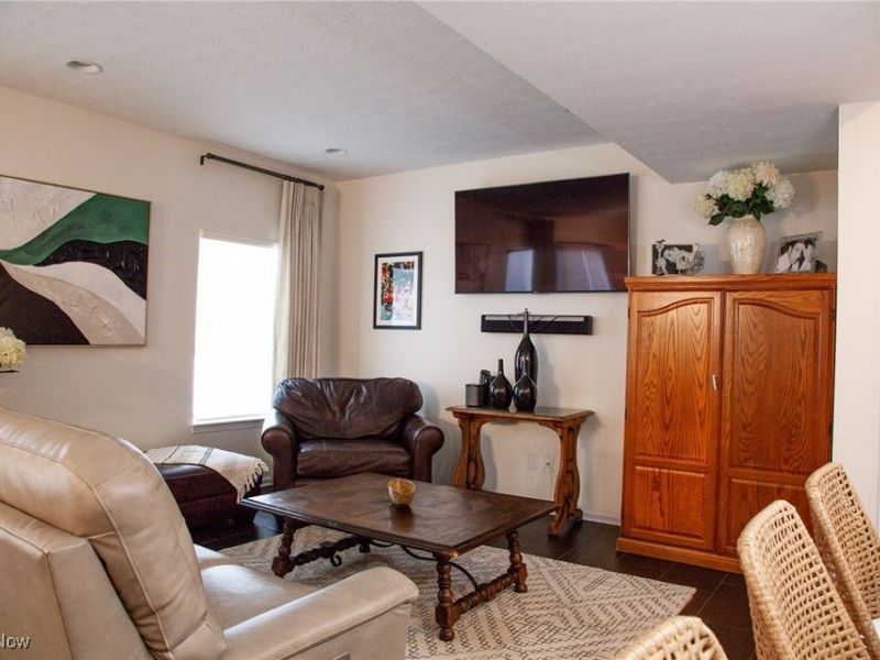 1362 Maple Grove Lane, Uniontown, OH 44685 Photo 13