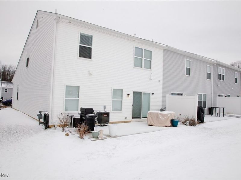 1362 Maple Grove Lane, Uniontown, OH 44685 Photo 33