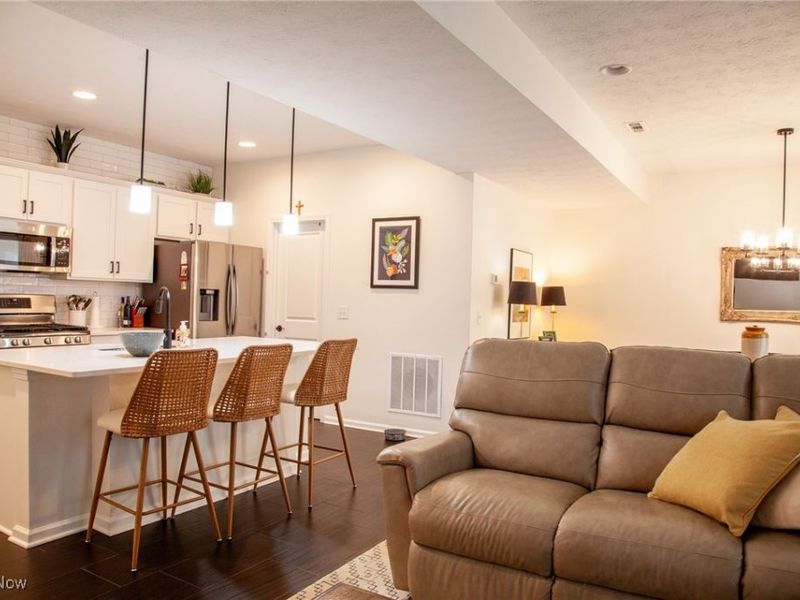 1362 Maple Grove Lane, Uniontown, OH 44685 Photo 9