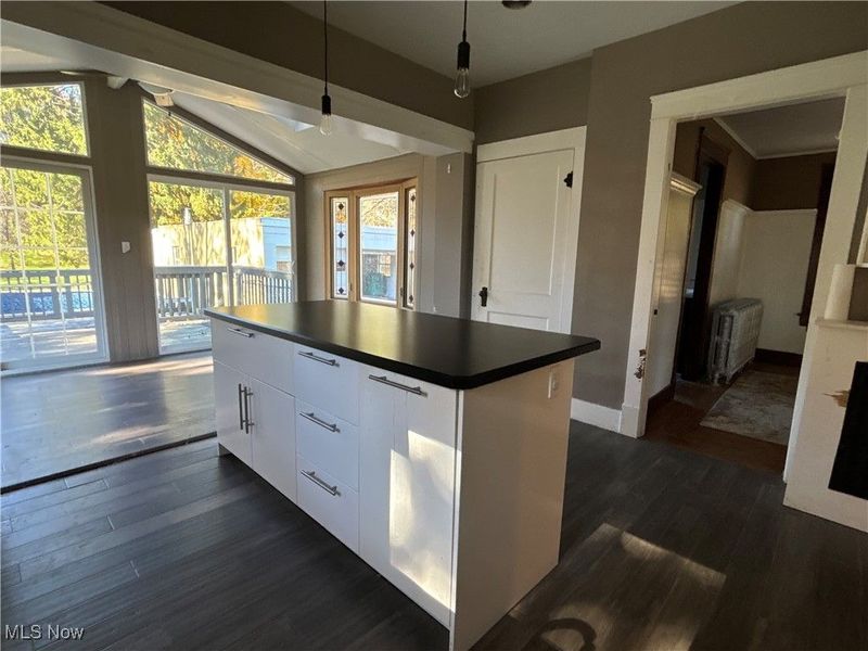 11131 State Route 44, Mantua, OH 44255 Photo 5