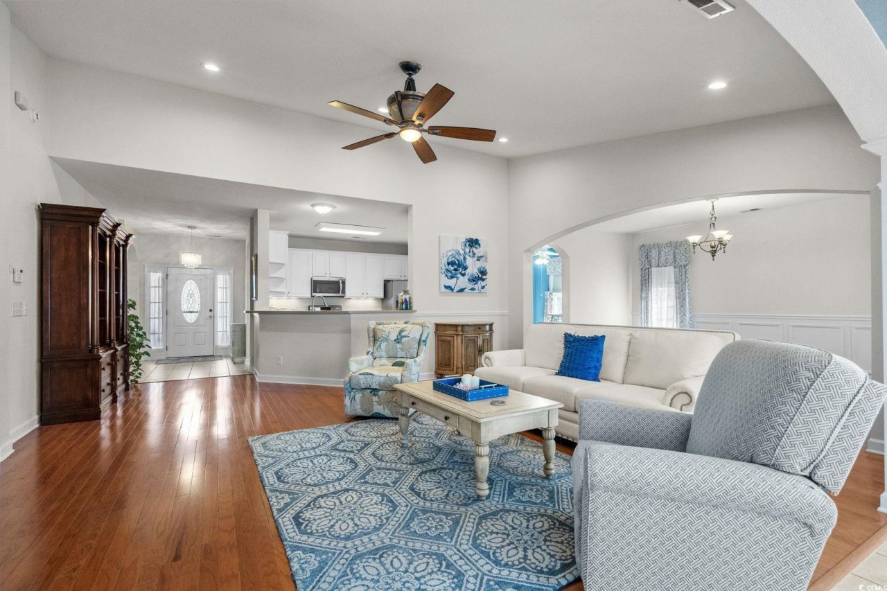 851 Indianwood Ln. Photo 11