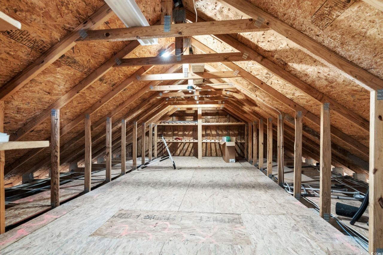 851 Indianwood Ln. Photo 27